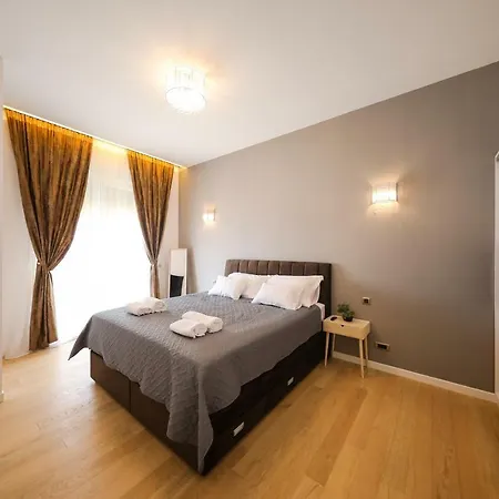 Luxury Bussiness * Zadar